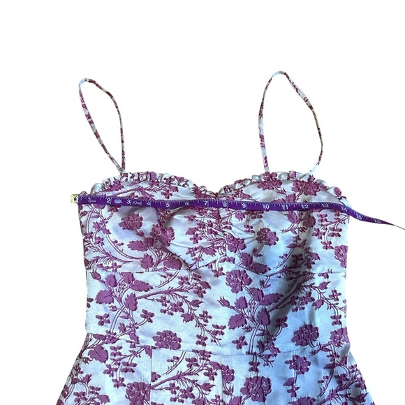 Likely Highland Short Romper Pink White Textured Floral Adjustable Straps Size 4 - Picture 5 of 11